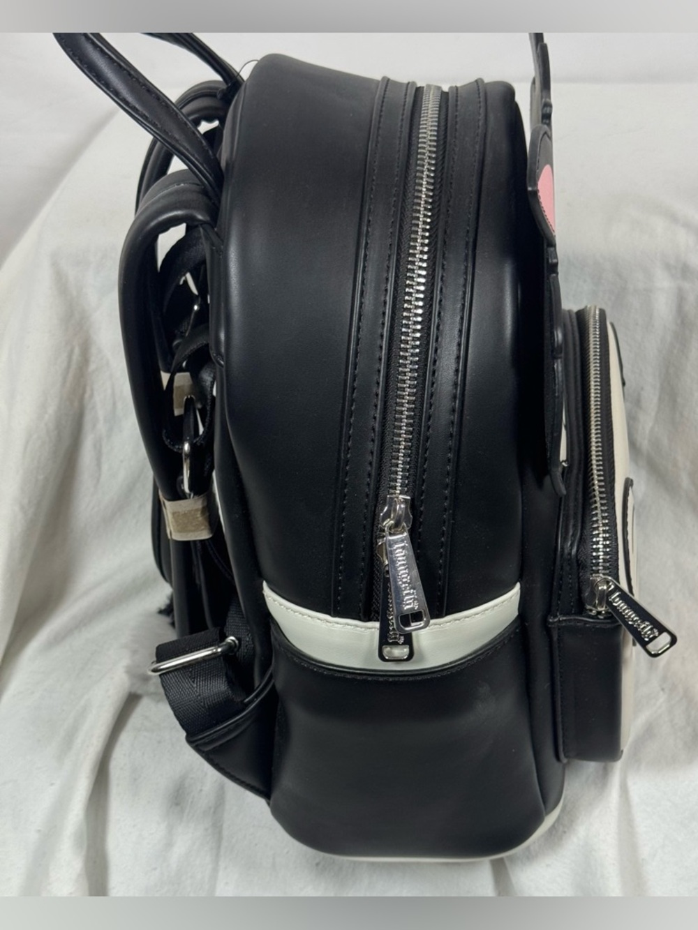 NWT Loungefly LASR X Disney Cinderella Lucifer and Gus Gus mini backpack - Picture 10 of 15